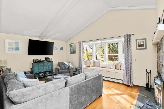 43 Juhasz Road Norwalk, CT 06854 - Photo 1 of 1 Liv Room w/ Vaulted Ceiling and Bay Window