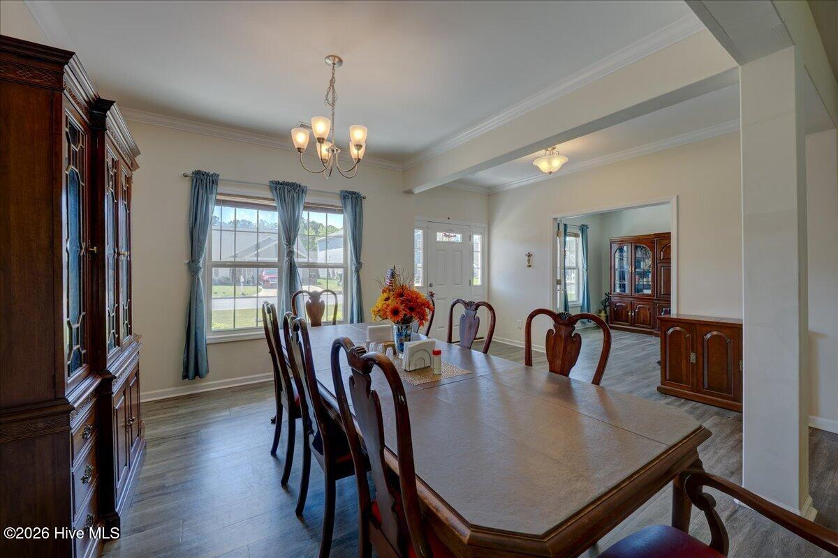 326 Station House Road New Bern, NC 28562 - Photo 5 of 35 Spacious Dining Rm