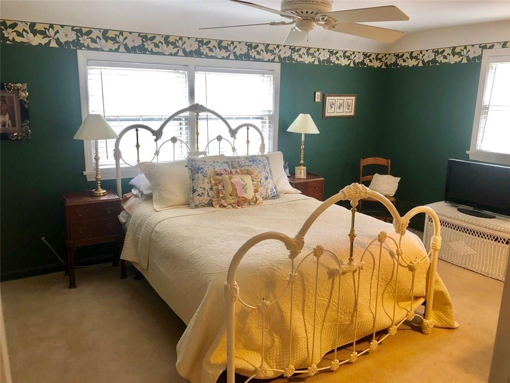 143 Boxfield Road Pittsburgh, PA 15241 - Photo 15 of 25 lovely master in the back of the house, w views of the garden and walk in closet, as well as bright white en suite bath