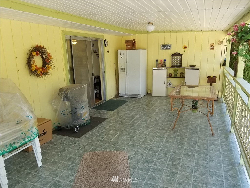 5164 Anderson Road Blaine, WA 98230 - Photo 11 of 15 Gallery Image 11