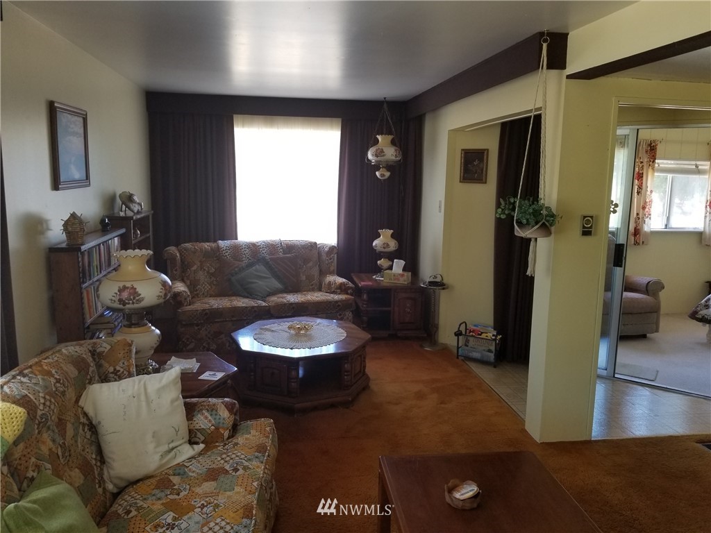 5164 Anderson Road Blaine, WA 98230 - Photo 6 of 15 Gallery Image 6