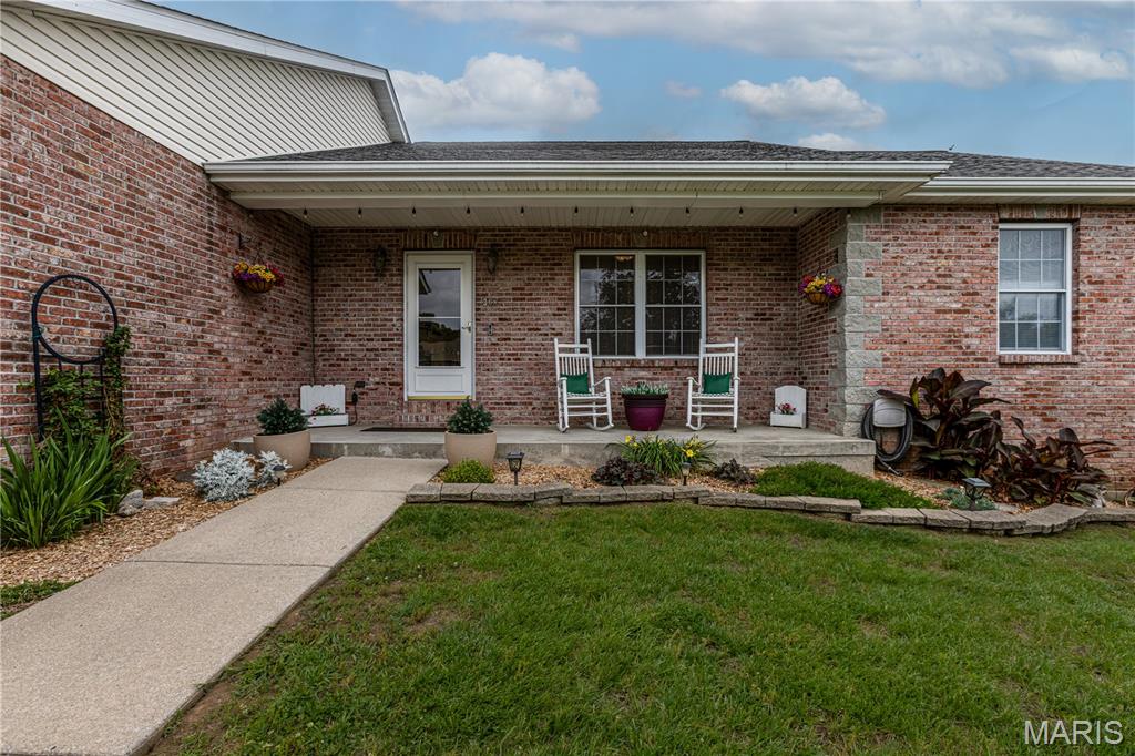 308 Mark Avenue Jackson, MO 63755 - Photo 5 of 47