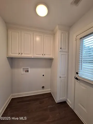 $1,900 | 1512 Penncross Drive, Greenville, NC 27834