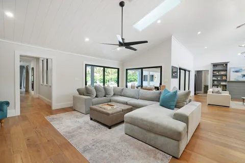 $3,000,000 | 19526 Trails End Terrace, Jupiter, FL 33458