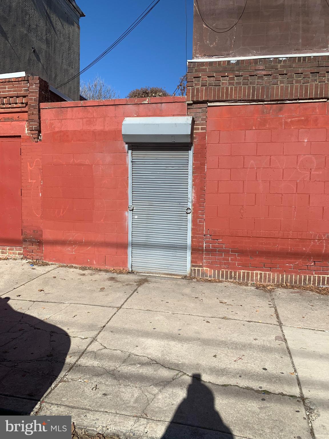 1130 South 15th Street Philadelphia, PA 19146 - Photo 37 of 38 Gated Yard