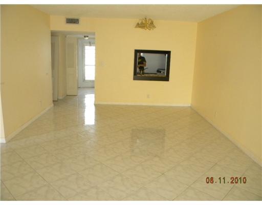 9220 Southwest 3rd Street, Unit 9060 Boca Raton, FL 33428 - Photo 2 of 7 Additional Photo