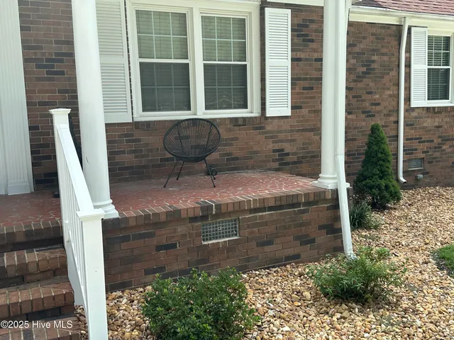 $449,900 | 212 McLean Street, Spring Hope, NC 27882