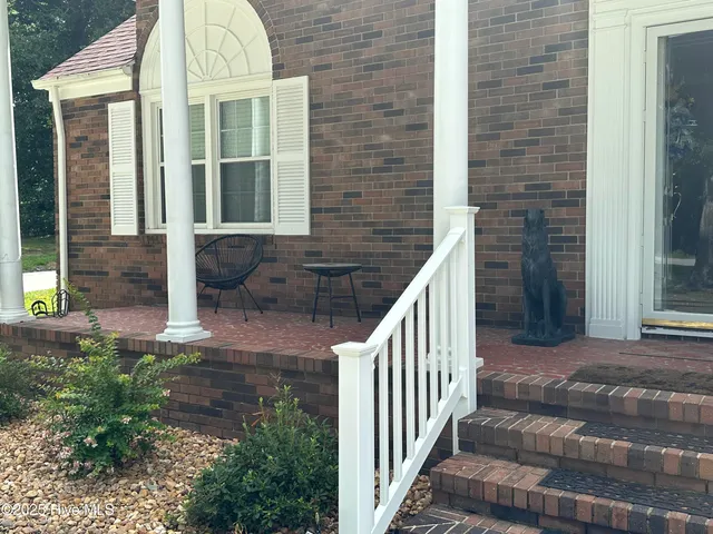 $449,900 | 212 McLean Street, Spring Hope, NC 27882