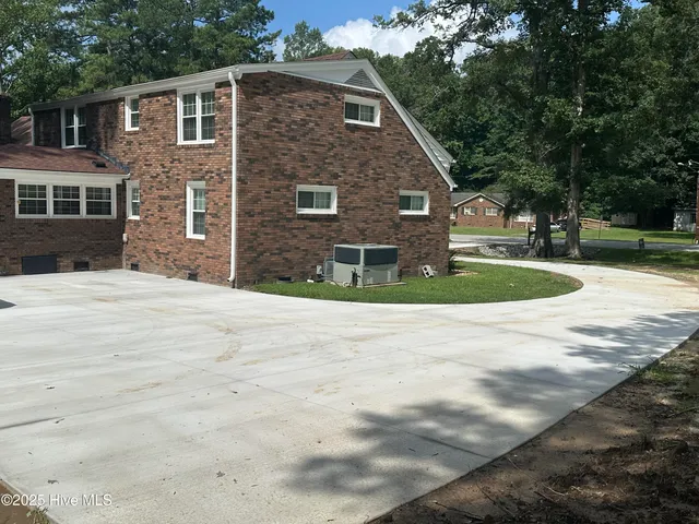 $449,900 | 212 McLean Street, Spring Hope, NC 27882