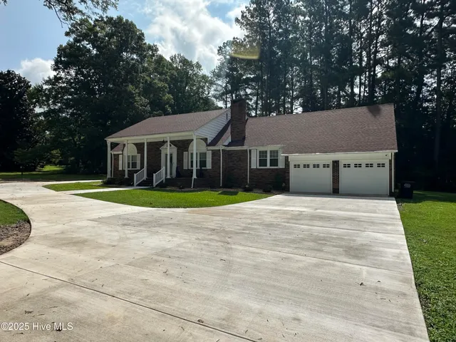 $449,900 | 212 McLean Street, Spring Hope, NC 27882