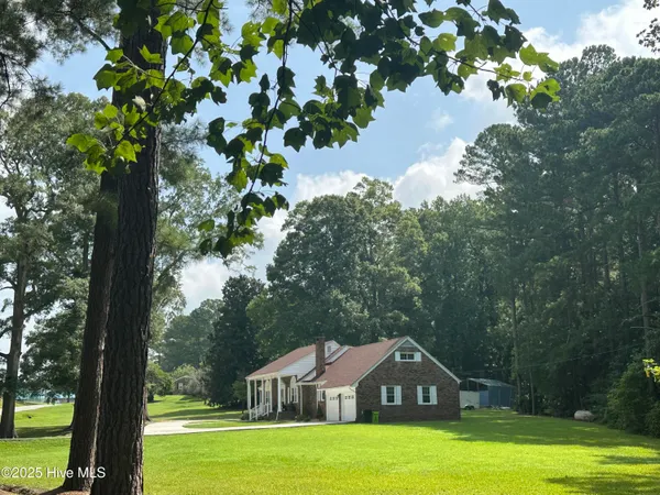 $449,900 | 212 McLean Street, Spring Hope, NC 27882