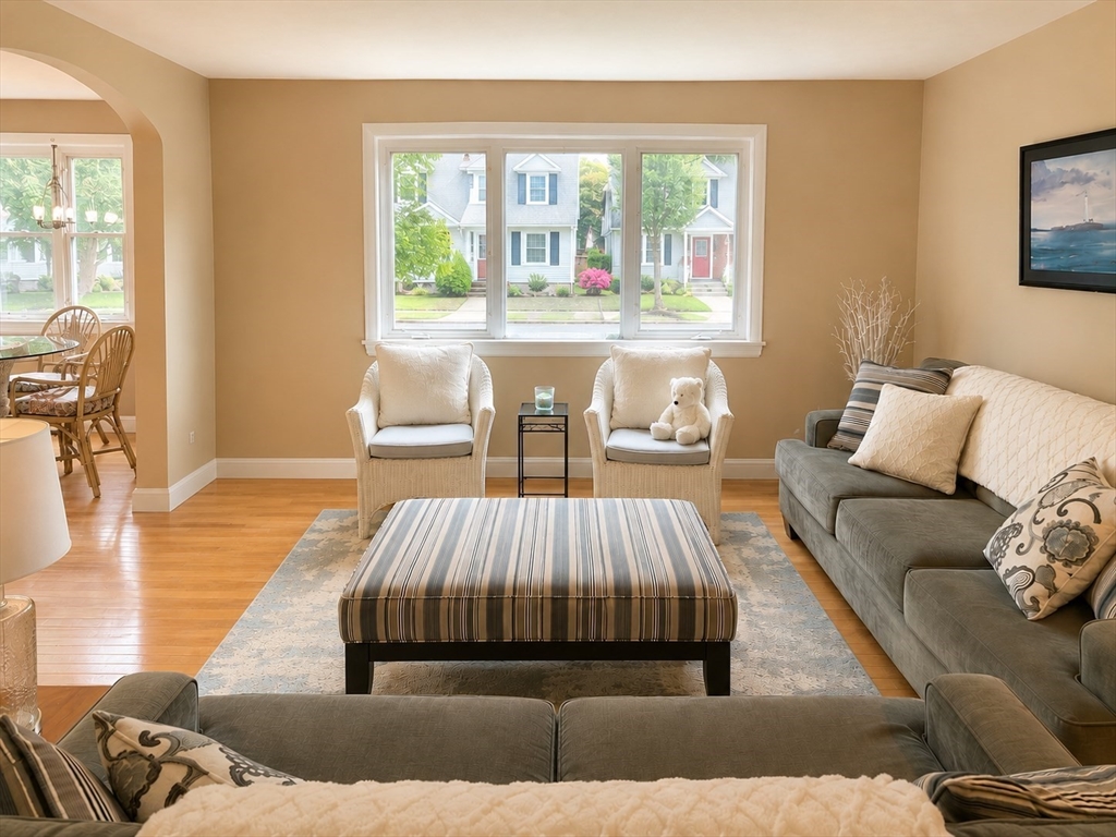 29 Samoset Avenue Hull, MA 02045 - Photo 2 of 13