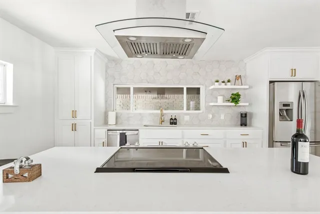 $2,800 | 4252 McComas Road, Haltom City, TX 76117