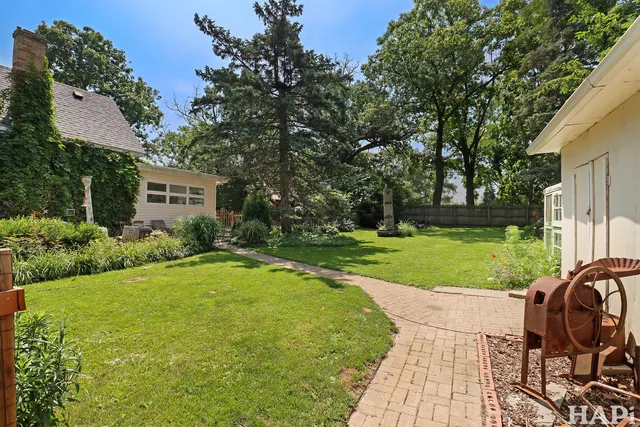 $289,900 | 35694 North Laurel Avenue, Ingleside, IL 60041