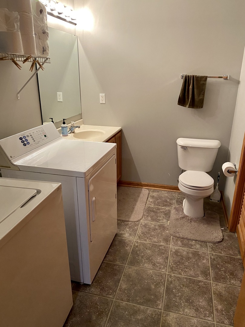 606 South Peace Road Sycamore, IL 60178 - Photo 16 of 28