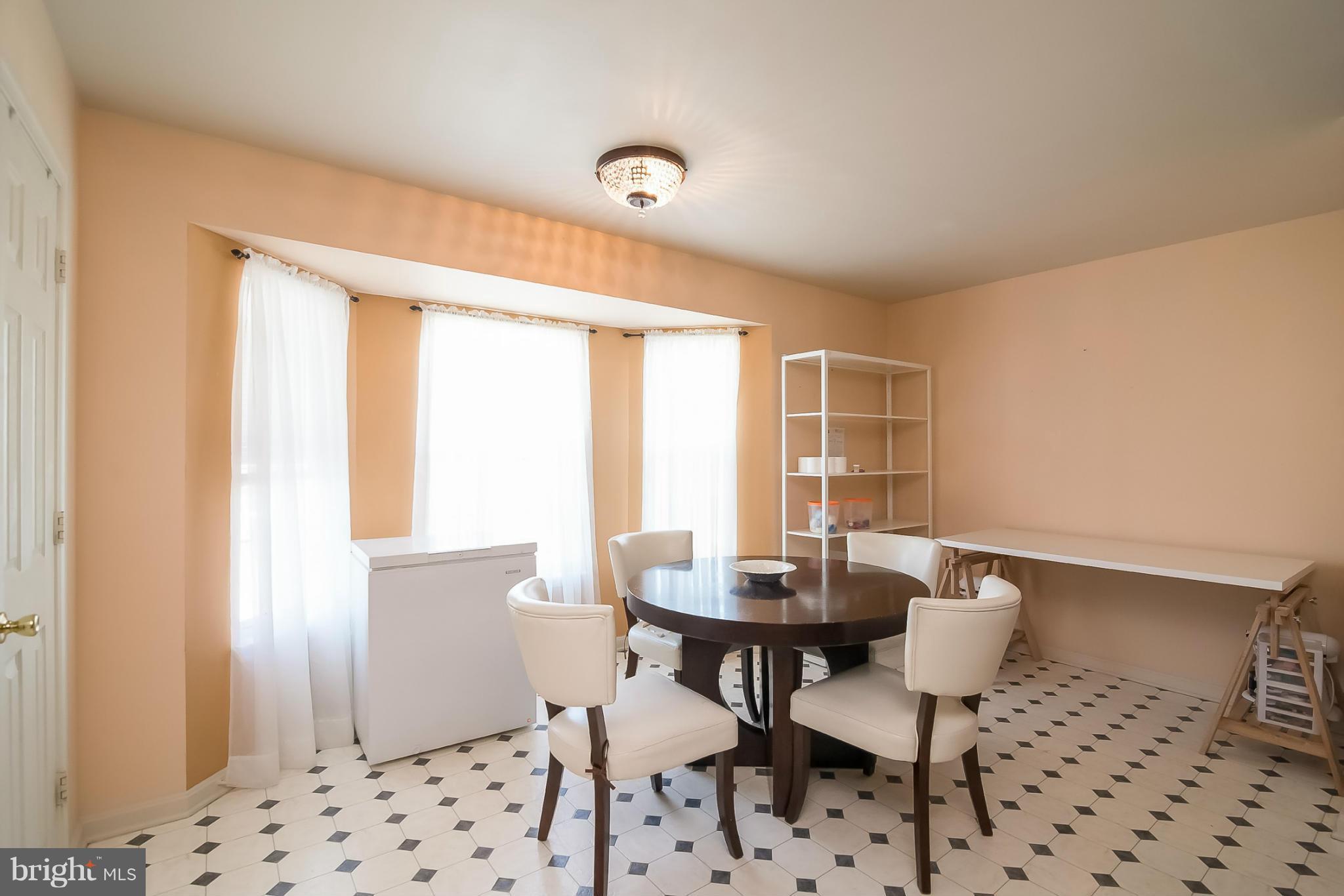 631 Hunting Fields Road Baltimore, MD 21220 - Photo 13 of 29 a workspace with furniture and window