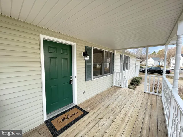 $2,395 | 20847 Sandstone Street, Lexington Park, MD 20653