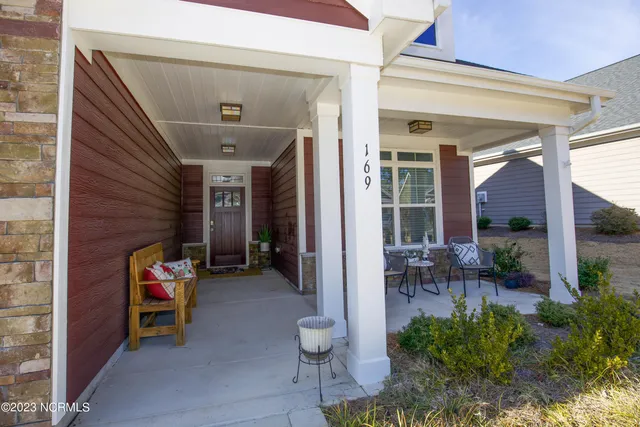 $2,700 | 169 Holly Springs Court, Southern Pines, NC 28387