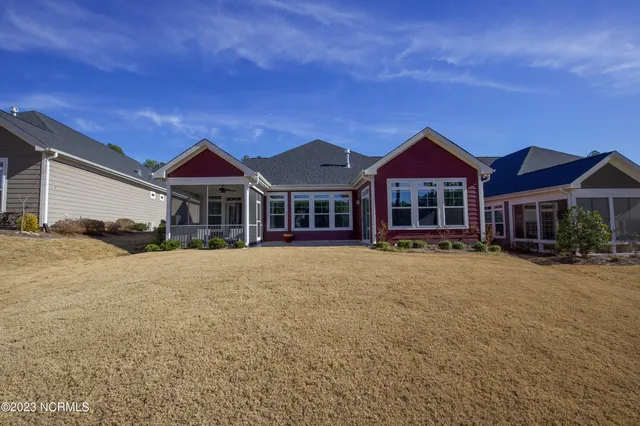 $2,700 | 169 Holly Springs Court, Southern Pines, NC 28387