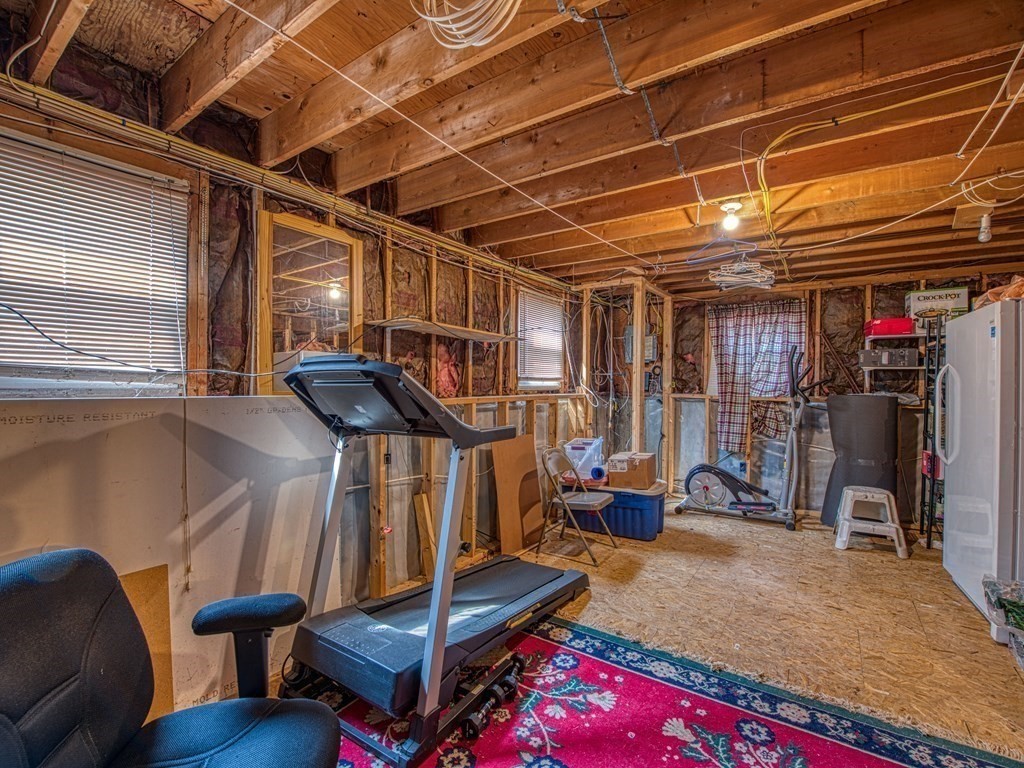 9 Nicholas Road Raynham, MA 02767 - Photo 28 of 29 Gallery Image 28