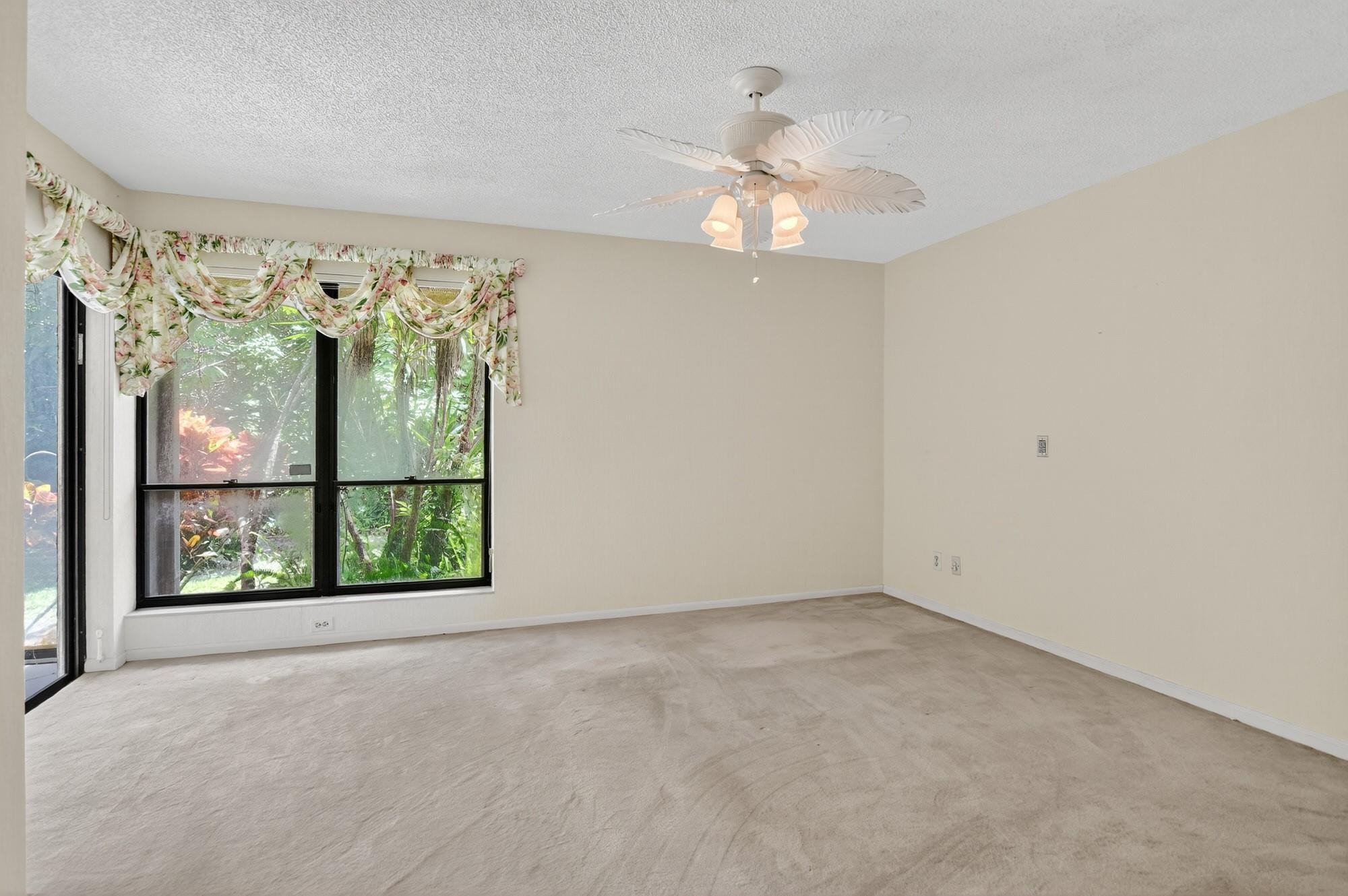 5590 Coach House Circle, Unit B Boca Raton, FL 33486 - Photo 16 of 38 Photo 18