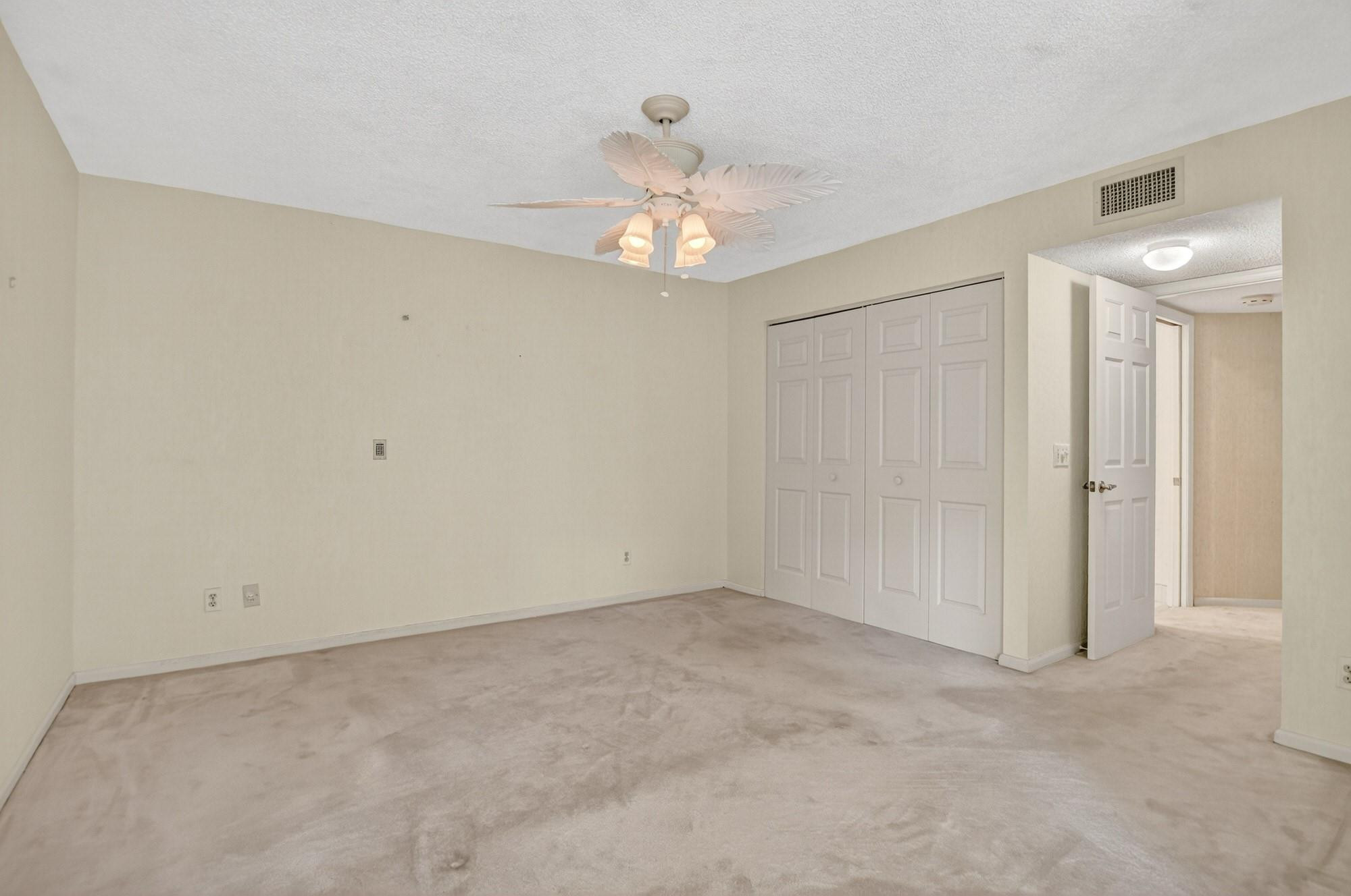 5590 Coach House Circle, Unit B Boca Raton, FL 33486 - Photo 17 of 38 Photo 19