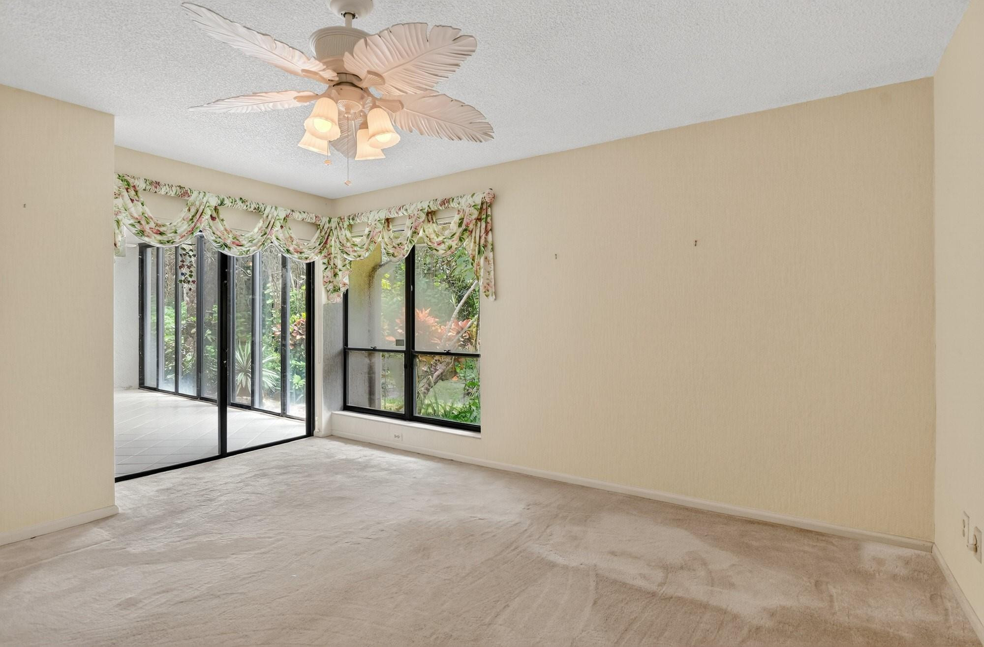 5590 Coach House Circle, Unit B Boca Raton, FL 33486 - Photo 19 of 38 Photo 21