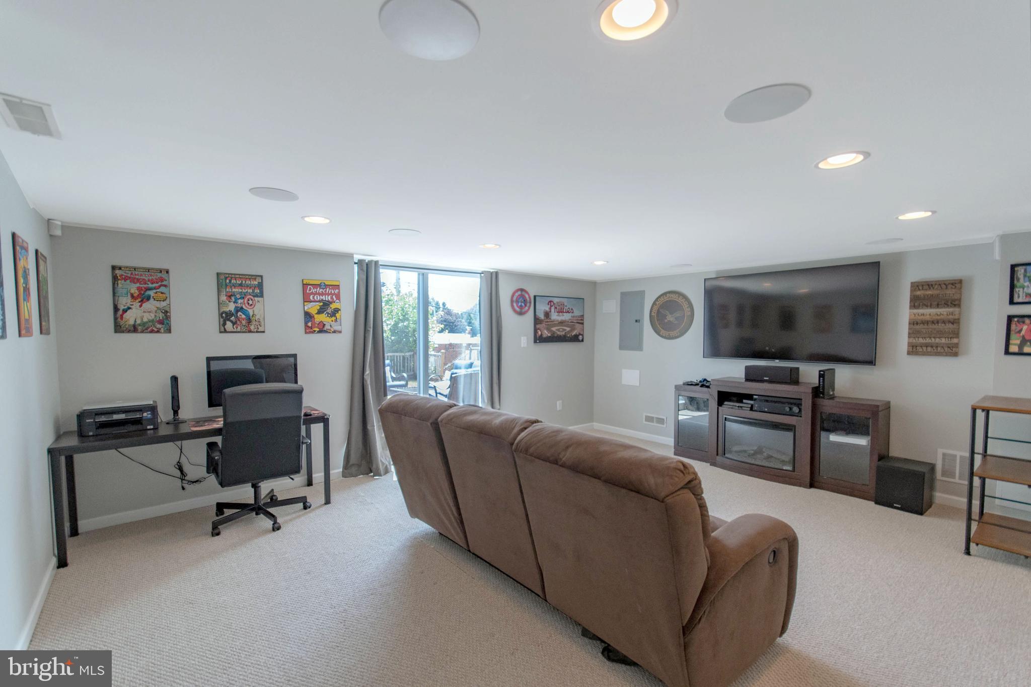 628 Colebrook Road Philadelphia, PA 19115 - Photo 25 of 35 Gallery Image 25