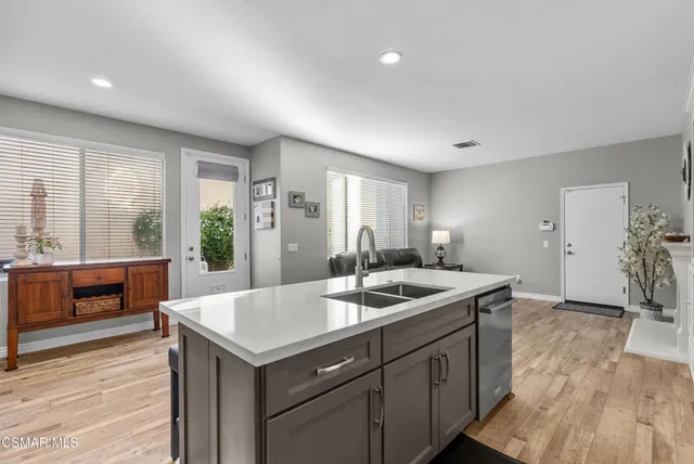 $849,000 | 2473 Aurora Lane, Simi Valley, CA 93063