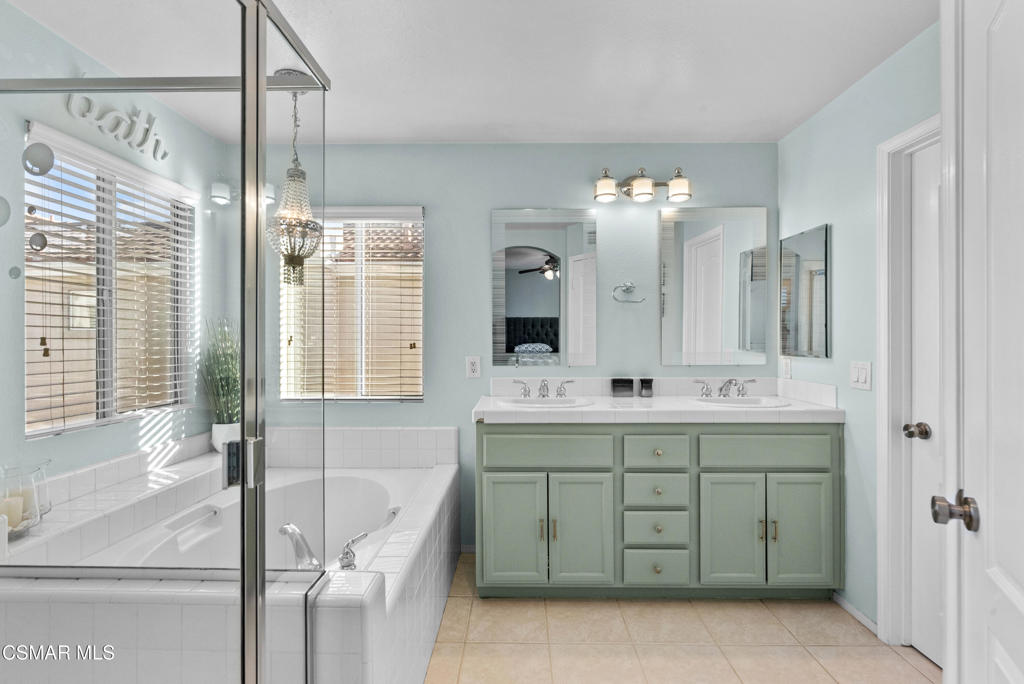 2473 Aurora Lane Simi Valley, CA 93063 - Photo 21 of 32