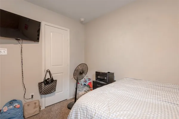 $1,795 | 226 Pecos Drive, Huntsville, TX 77340