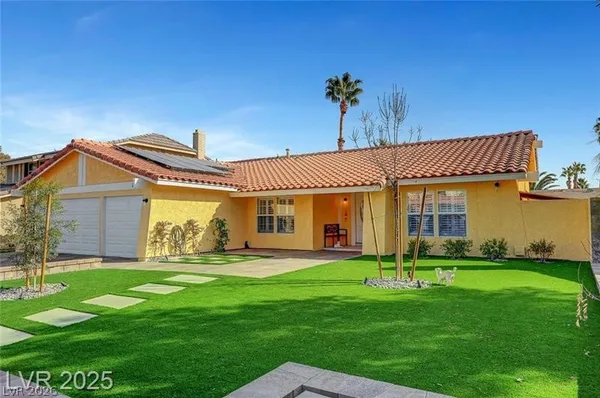 $2,950 | 2410 Doherty Way, Henderson, NV 89014