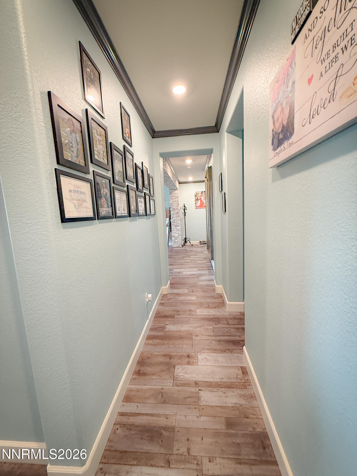 6150 Red Stable Road Sparks, NV 89436 - Photo 33 of 40 Hallway