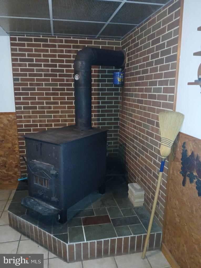 435 Westley Road Mohnton, PA 19540 - Photo 42 of 46 a bathroom with a shower