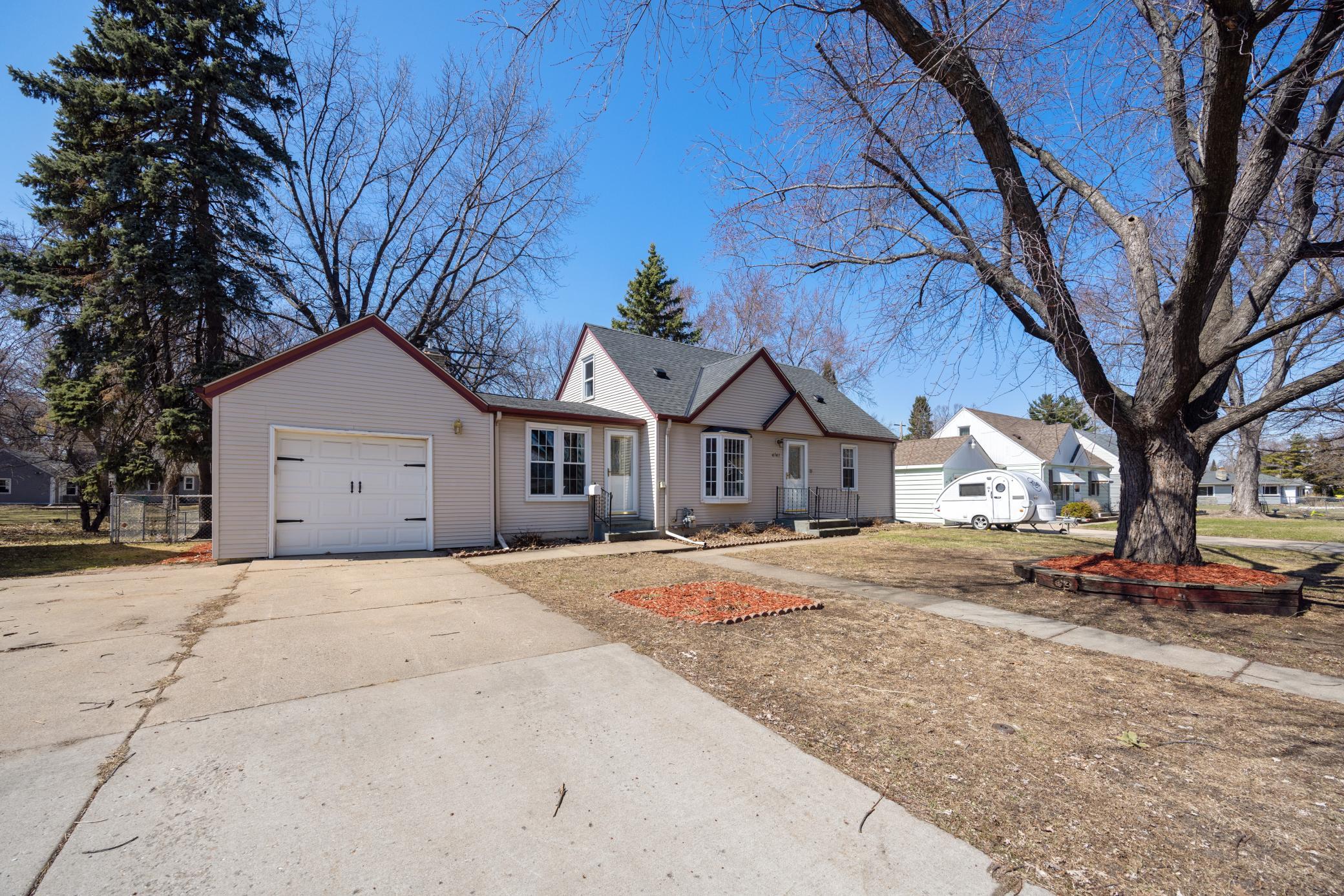 4741 Edgewood Avenue North Crystal, MN 55428 - Photo 29 of 35