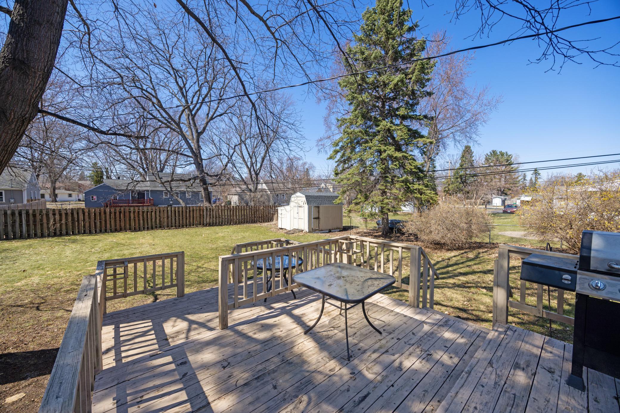 4741 Edgewood Avenue North Crystal, MN 55428 - Photo 34 of 35