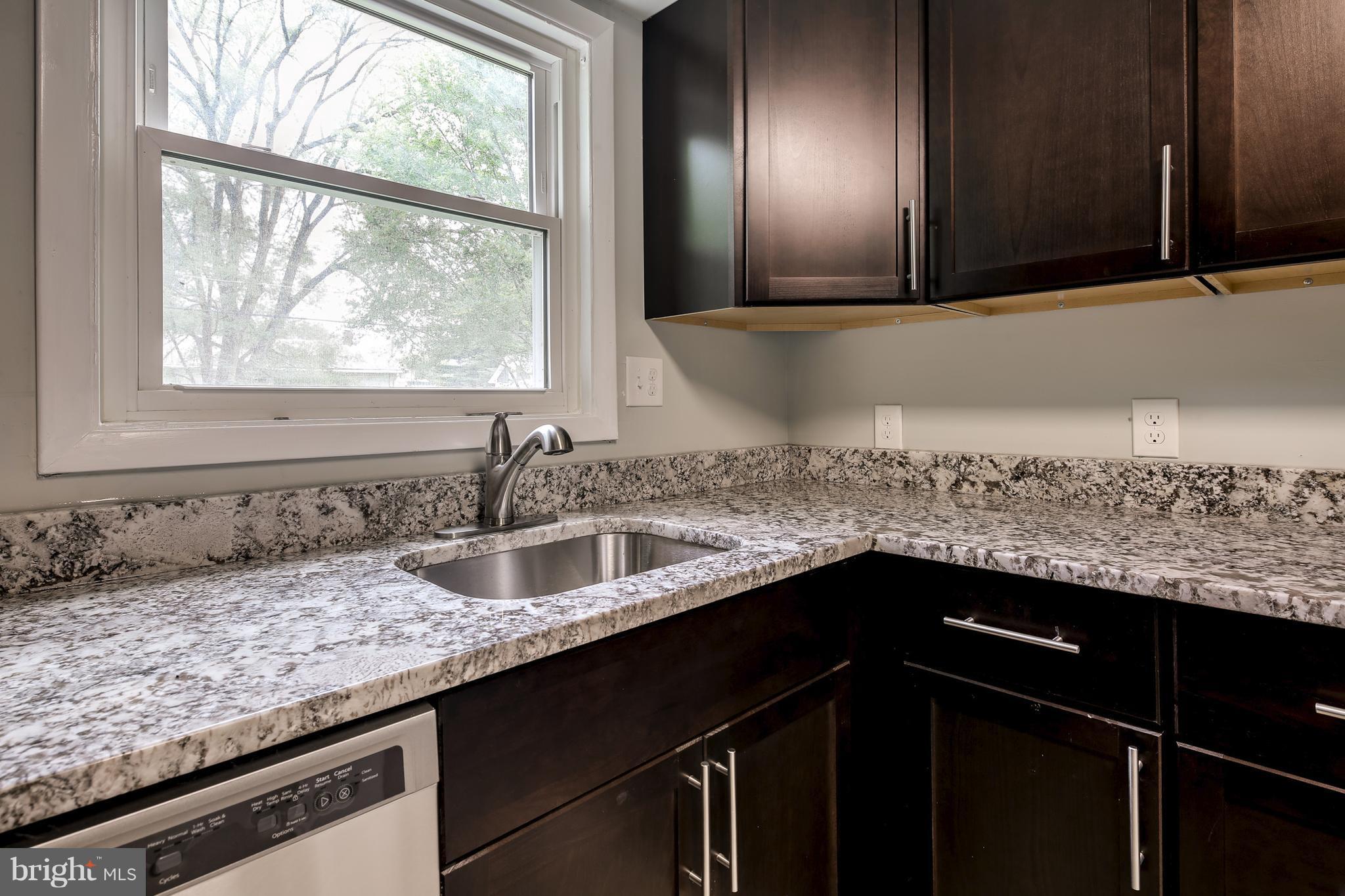 7422 Monita Road Baltimore, MD 21208 - Photo 10 of 30 Kitchen