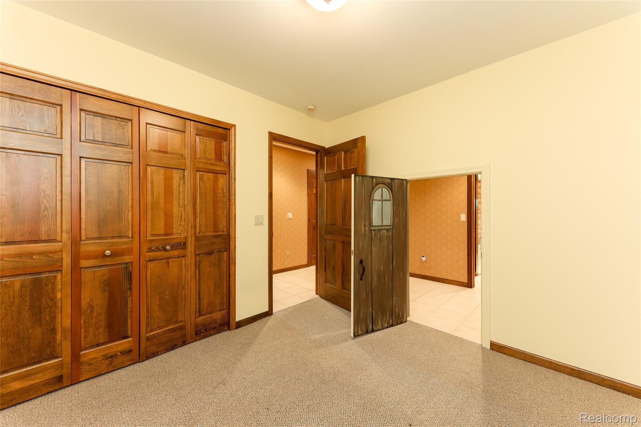 50450 Hanford Road Canton, MI 48187 - Photo 69 of 85 50450 Hanford Rd (76 of 82).jpg