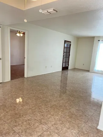 $1,300 | 3119 West Cochise Drive, Unit 110, Phoenix, AZ 85051