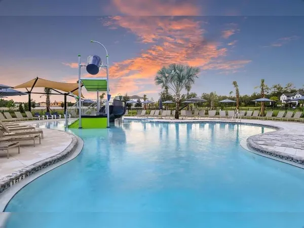 $2,695 | 6348 Dutton Drive, Wesley Chapel, FL 33545