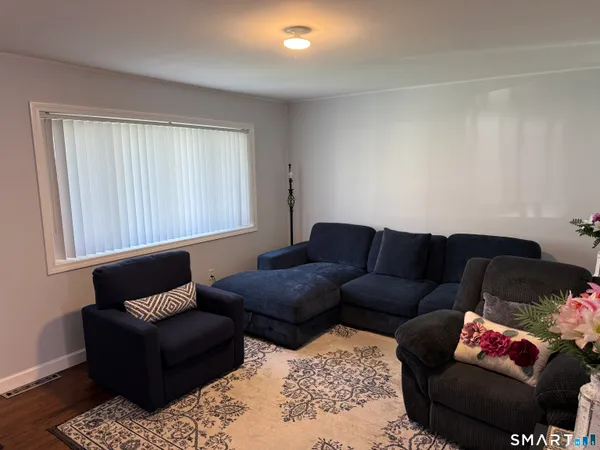 $319,000 | 84 Townsend Avenue, Waterbury, CT 06705