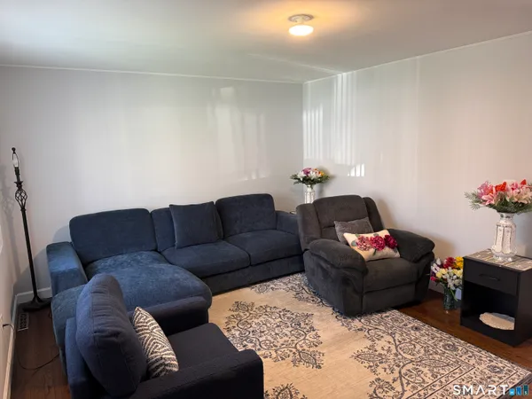 $319,000 | 84 Townsend Avenue, Waterbury, CT 06705