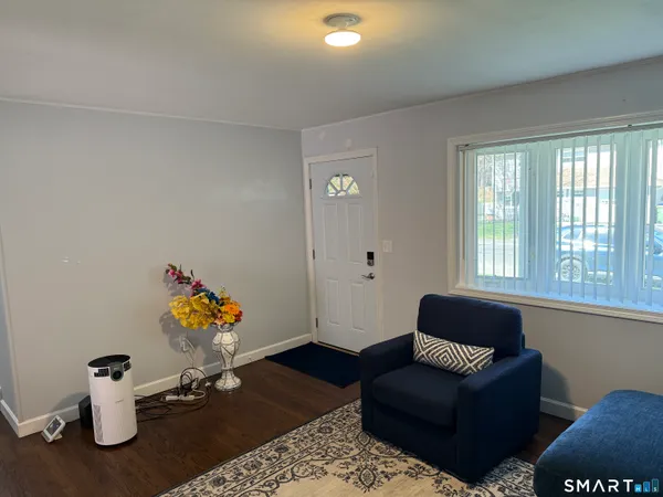 $319,000 | 84 Townsend Avenue, Waterbury, CT 06705