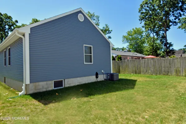 $469,900 | 744 Anchor Avenue, Beachwood, NJ 08722