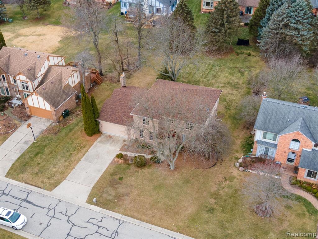 357 Powderhorn Ridge Court Rochester Hills, MI 48309 - Photo 40 of 42