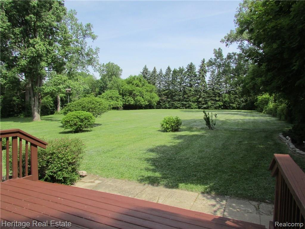 1180 South Boulevard Rochester, MI 48309 - Photo 21 of 28
