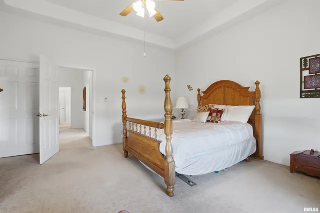 $490,900 | 24211 North Carver Road, Canton, IL 61520