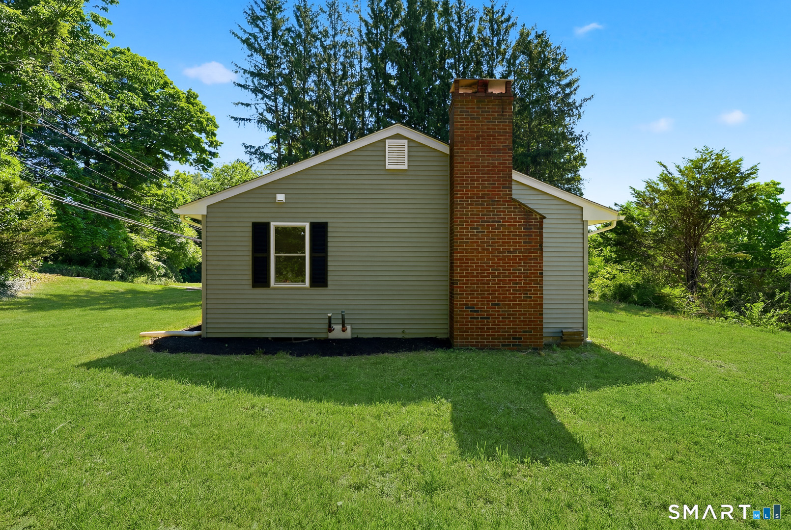 18 Maynard Hill Road Preston, CT 06365 - Photo 3 of 34 Grass has been digitally enhanced