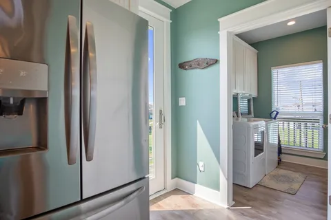 $675,000 | 1958 Ave I, Port Bolivar, TX 77650