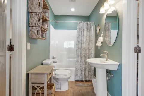 $675,000 | 1958 Ave I, Port Bolivar, TX 77650